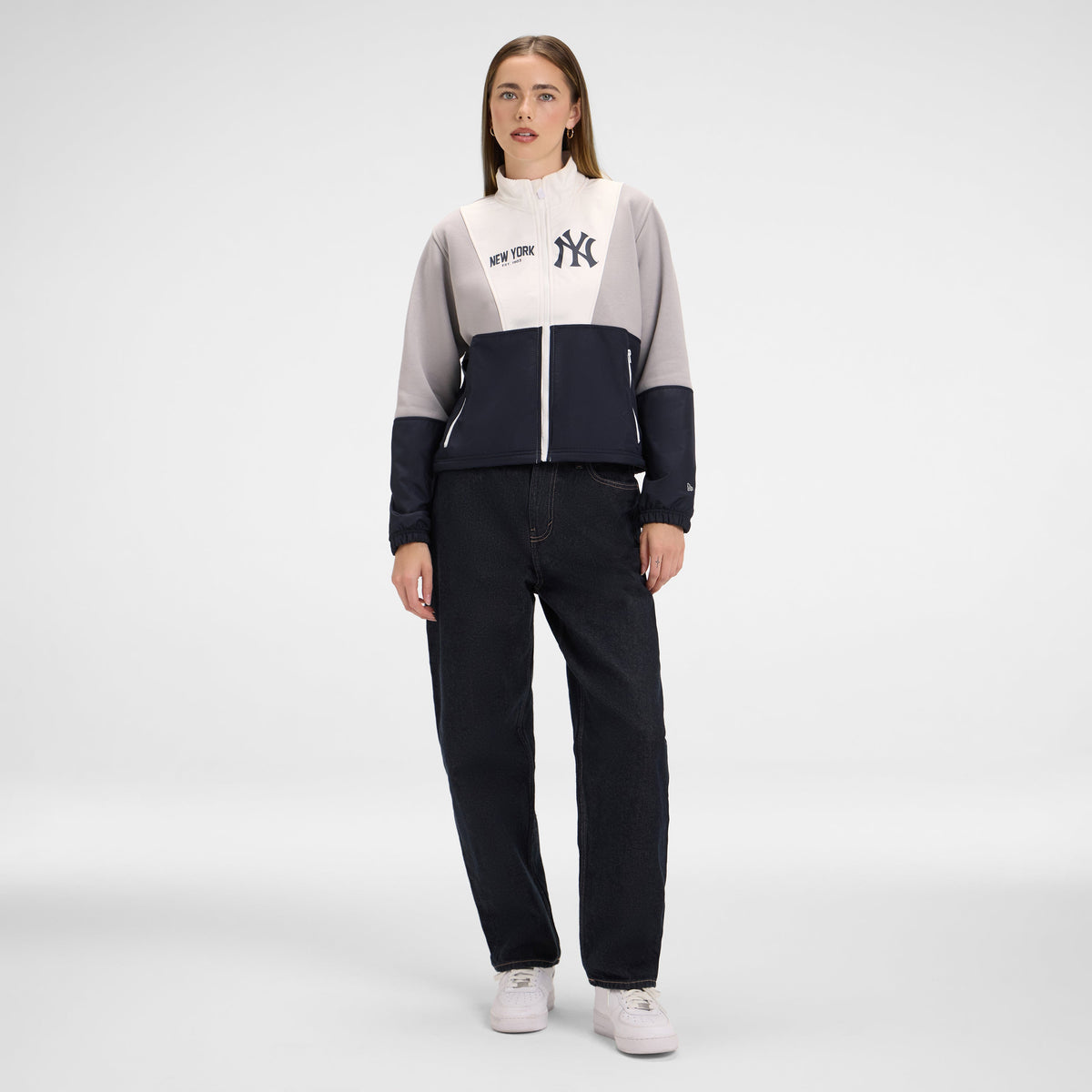 Philadelphia Eagles Leisure Women's Full-Zip Sweatshirt