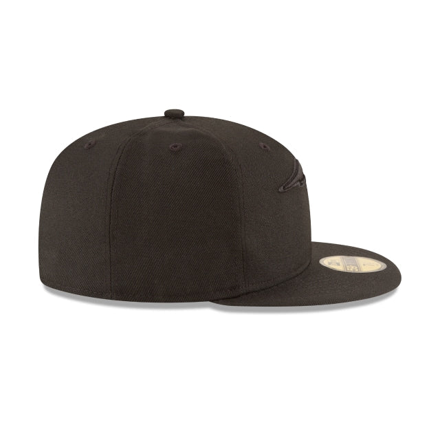 New England Patriots Black On Black 59FIFTY Fitted Hat