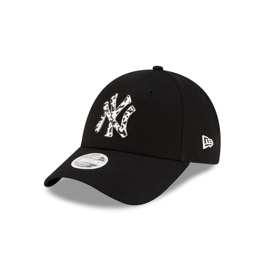 New York Yankees Animal Print Women's 9FORTY Adjustable Hat