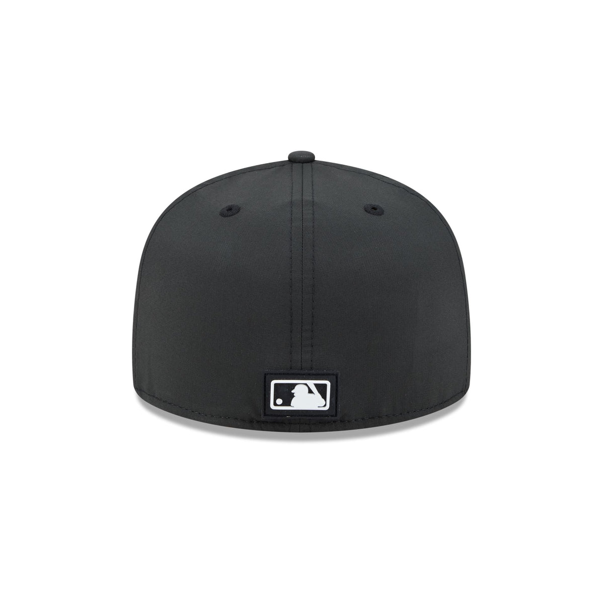 Kansas City Royals 2026 Clubhouse Black & White 59FIFTY Fitted Hat